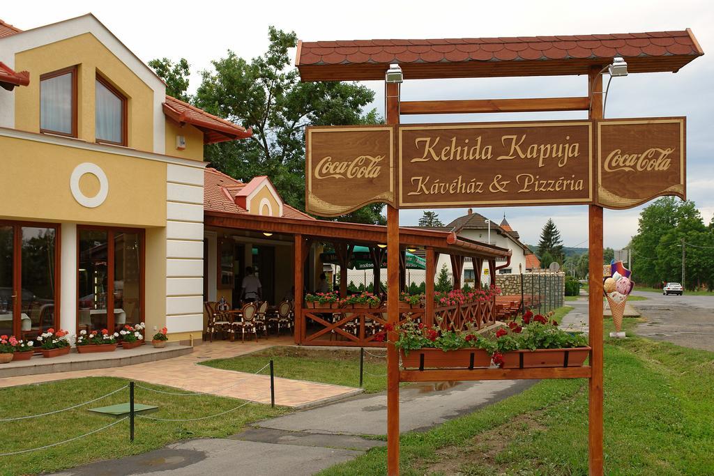 Ferienwohnung Szerencsemak Panzio Kehidakustány Exterior foto