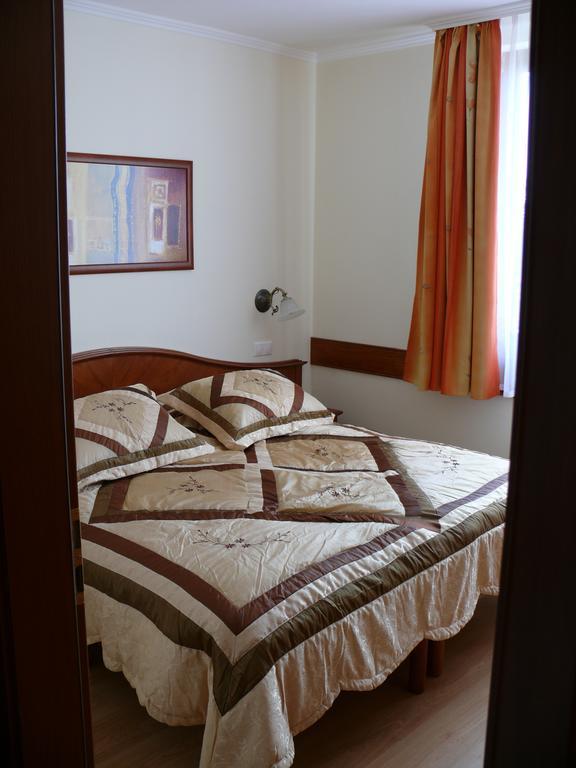 Ferienwohnung Szerencsemak Panzio Kehidakustány Zimmer foto